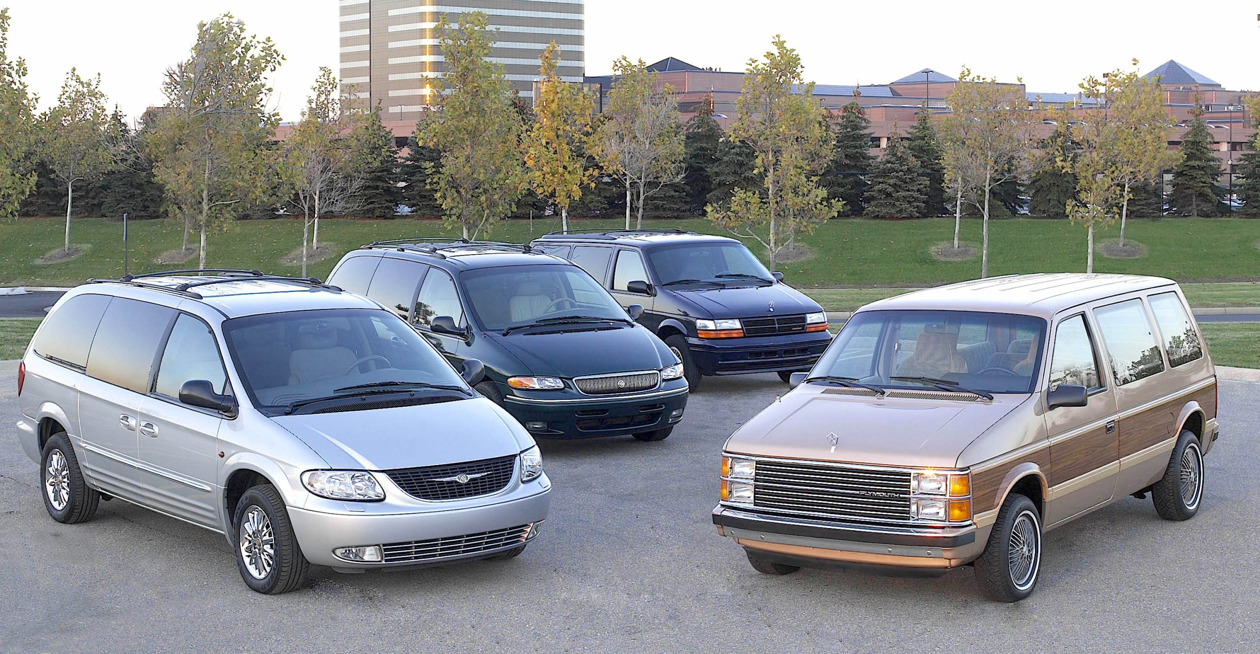 Chrysler Grand Voyager minivans