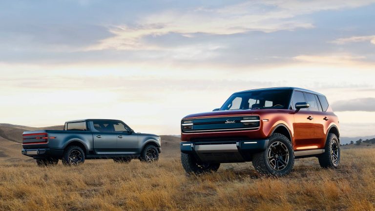 Scout Traveler SUV and Scout Terra pickup